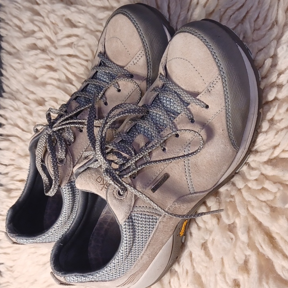 Dansko shoes